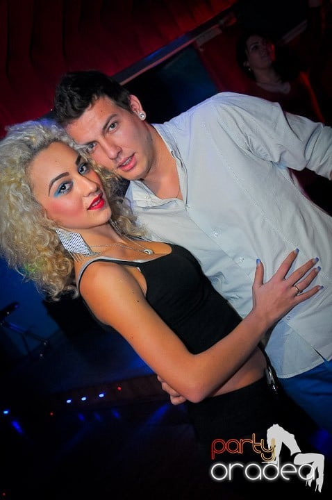 Petrecere în Club Dives, 