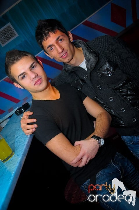 Petrecere în Club Dives, 