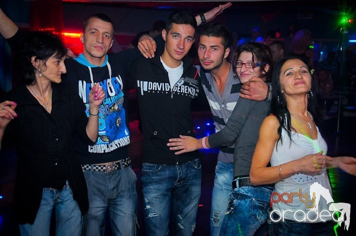 Petrecere în Club Dives, 