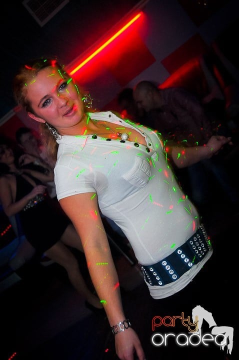 Petrecere în Club Dives, 