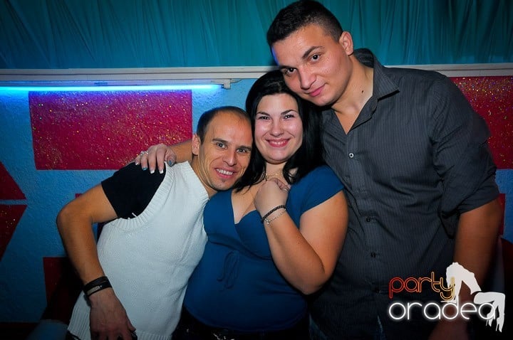 Petrecere în Club Dives, 