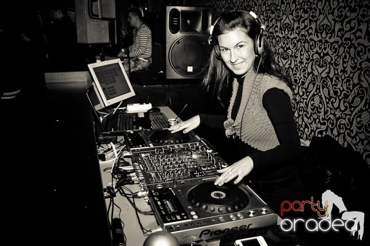 Petrecere în Life Club, 