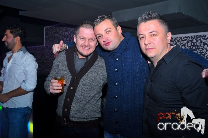 Petrecere în Life Club, 