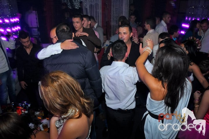 Petrecere în Life Club, 