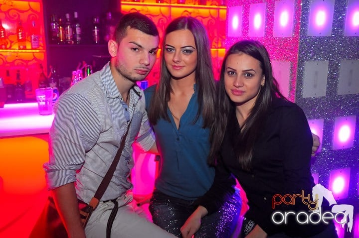 Petrecere în Life Club, 