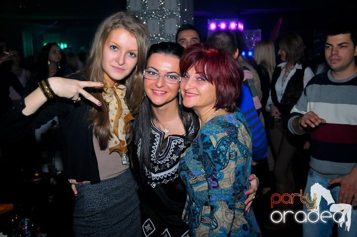 Petrecere în Life Club, 