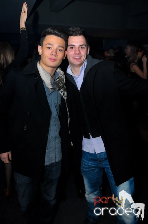 Petrecere în Life Club, 