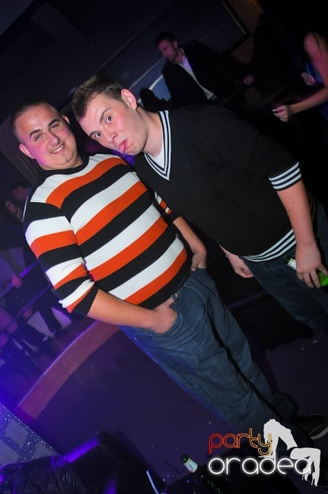 Petrecere în Life Club, 