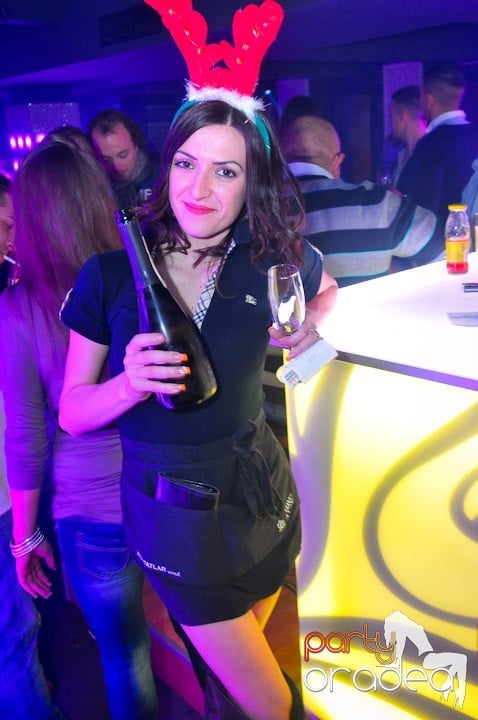 Petrecere în Life Club, 