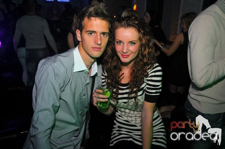 Petrecere în Life Club, 