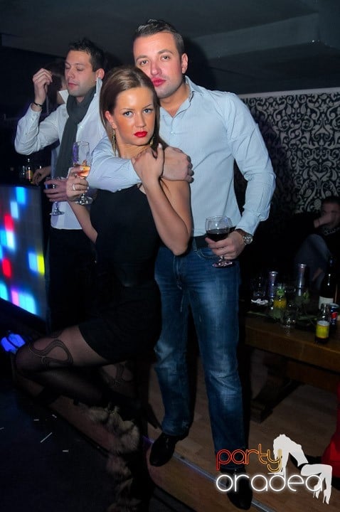 Petrecere în Life Club, 