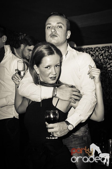 Petrecere în Life Club, 