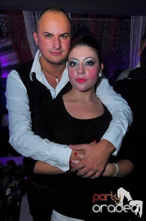 Petrecere în Life Club, 