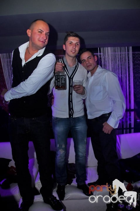 Petrecere în Life Club, 