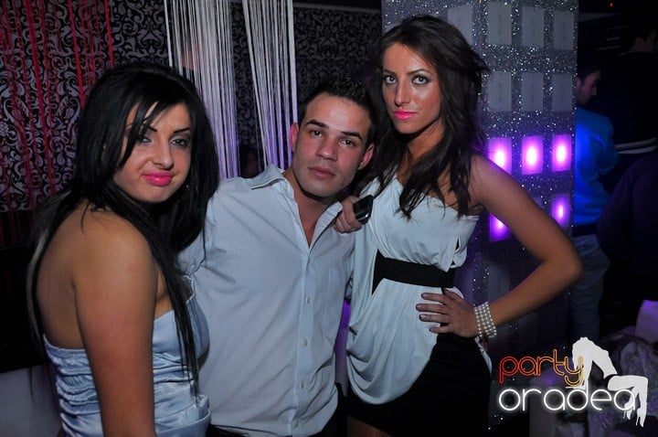 Petrecere în Life Club, 