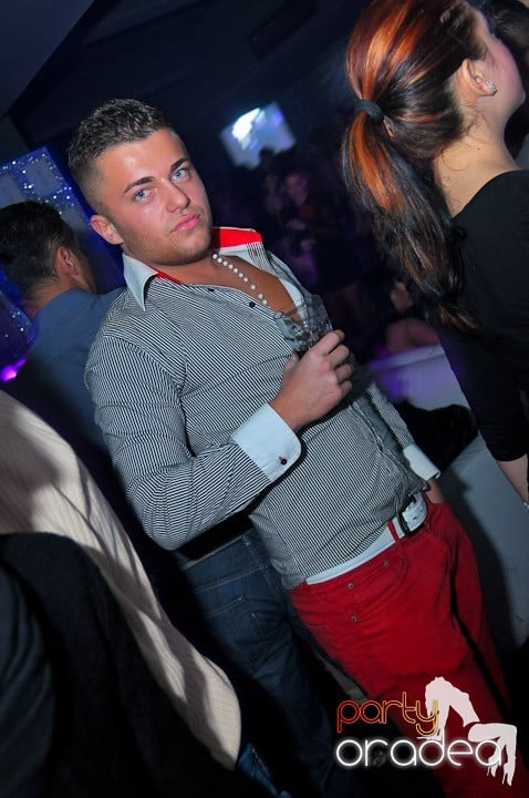 Petrecere în Life Club, 