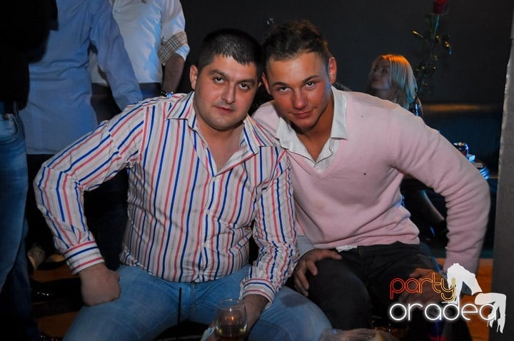 Petrecere în Life Club, 