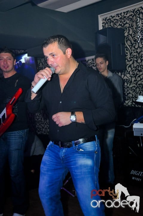 Petrecere în Life Club, 