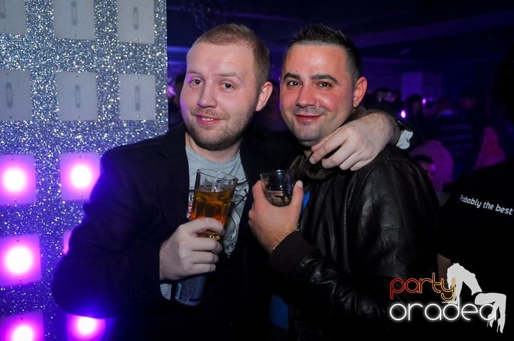 Petrecere în Life Club, 