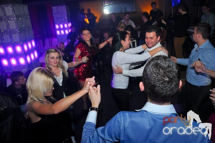 Petrecere în Life Club, 