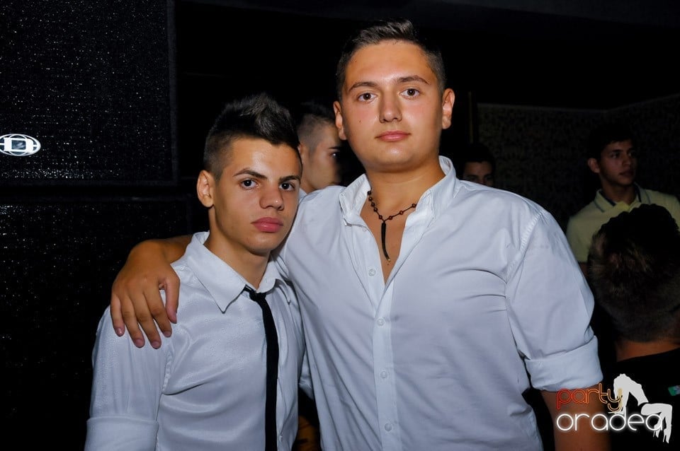 Petrecere în Life cu Blaga,