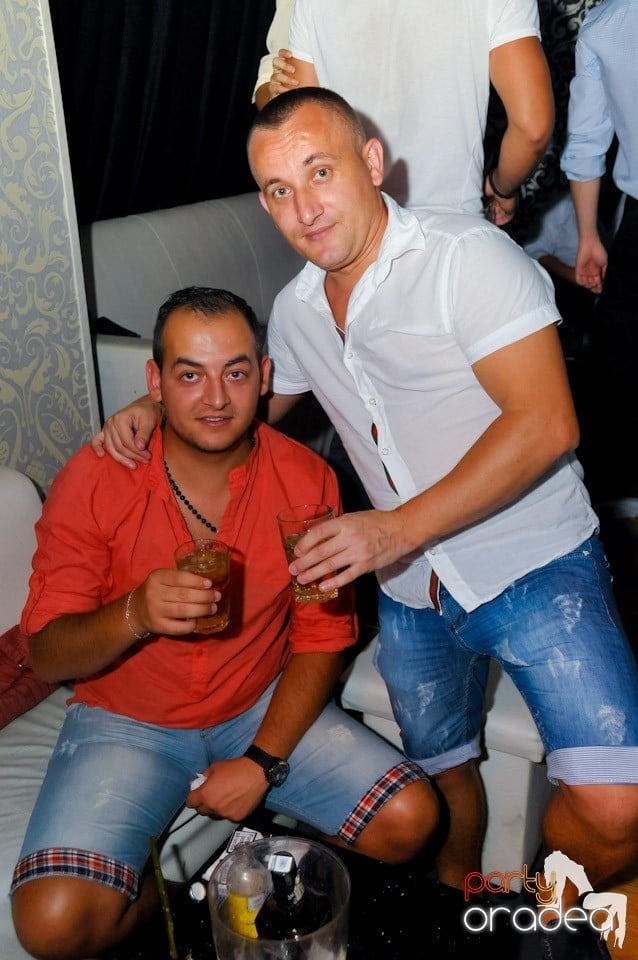 Petrecere în Life cu Blaga,