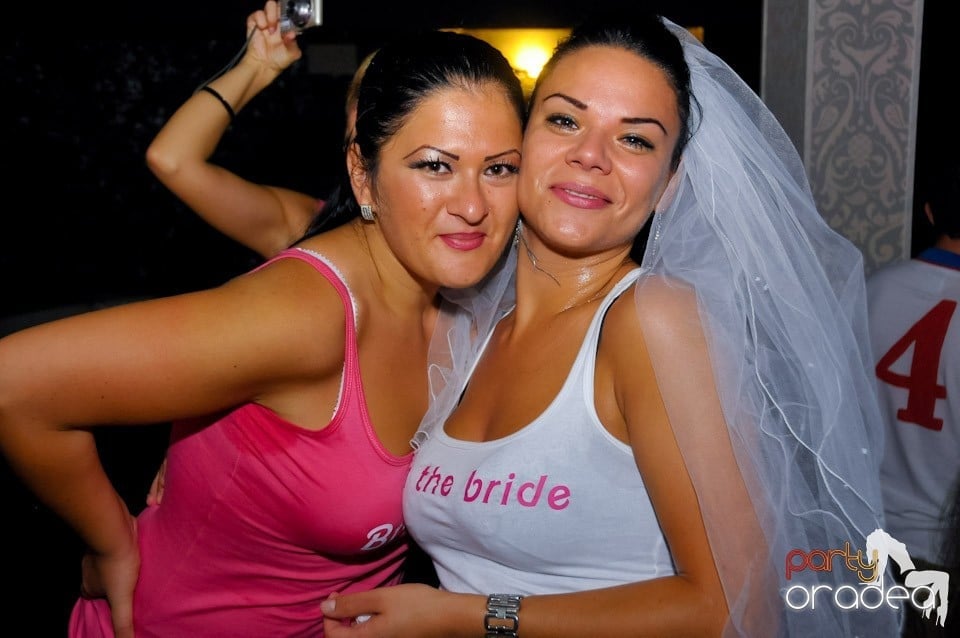Petrecere în Life cu Blaga,
