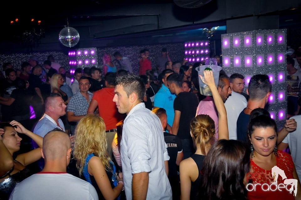 Petrecere în Life cu Blaga,