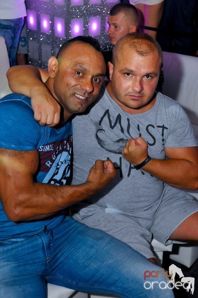 Petrecere în Life cu Blaga,