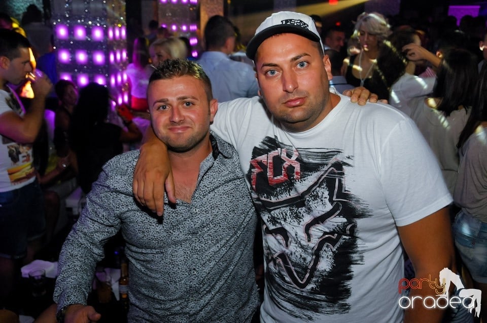 Petrecere în Life cu Blaga,