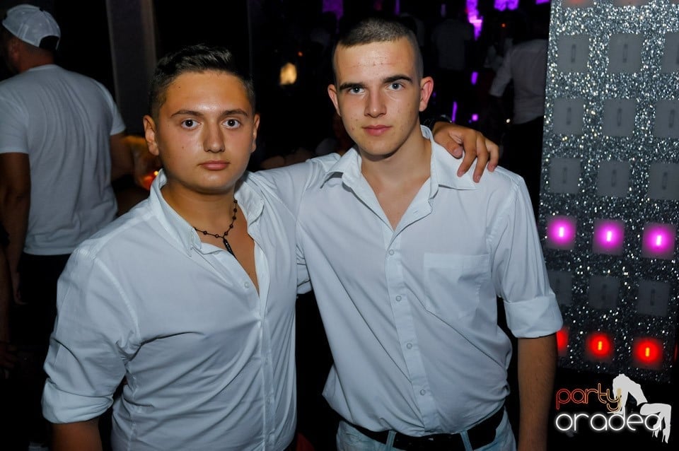 Petrecere în Life cu Blaga,