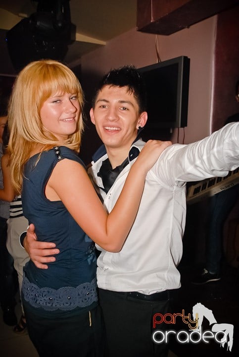 Petrecere în Rio Club, 