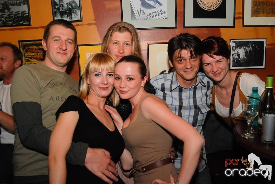 Petrecere incendiară în Lord's Pub Oradea, Lord's Pub