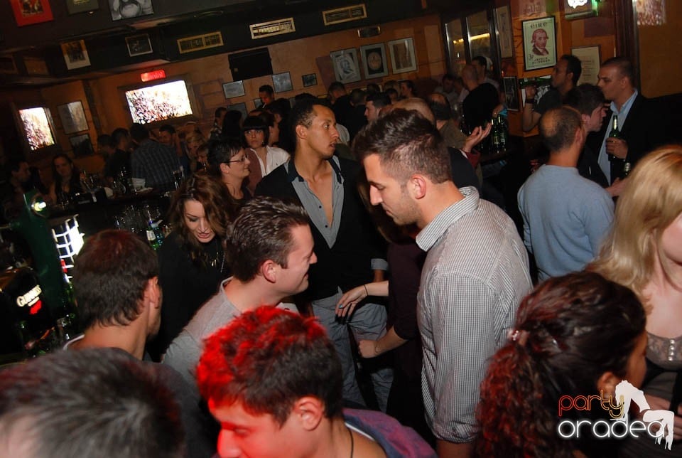 Petrecere incendiară în Lord's Pub Oradea, Lord's Pub