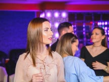 Petrecere în Club Life