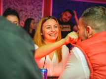 Petrecere în Club Life