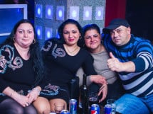 Petrecere în Club life