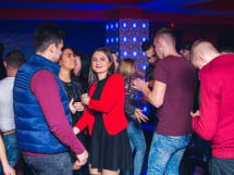 Petrecere în Club life