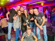 Petrecere în Club Life