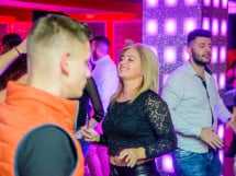 Petrecere în Club Life