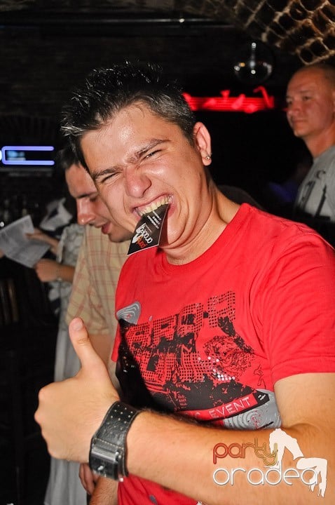 Petrecere mare la început de săptămână, 