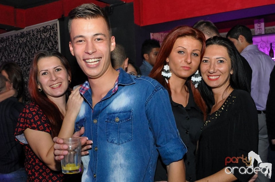Petrecere până dimineaţa în Life,