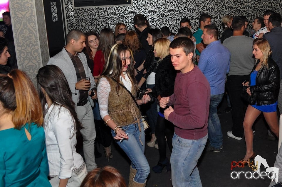 Petrecere până dimineaţa în Life,