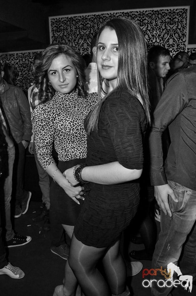 Petrecere până dimineaţa în Life,