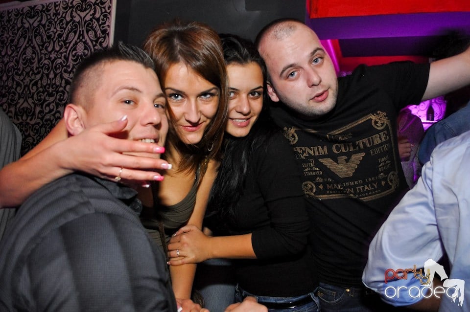 Petrecere până dimineaţa în Life,