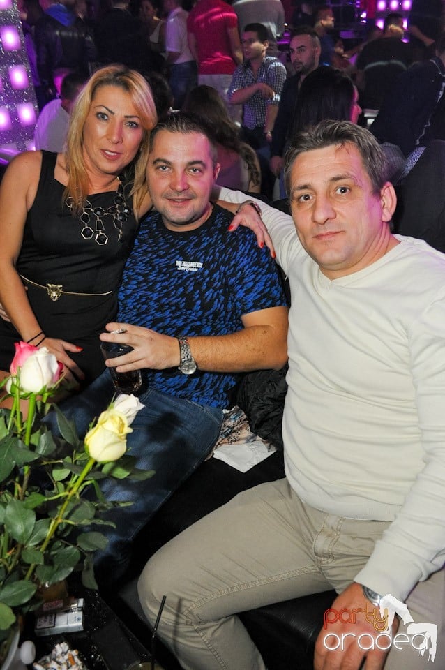 Petrecere până dimineaţa în Life,