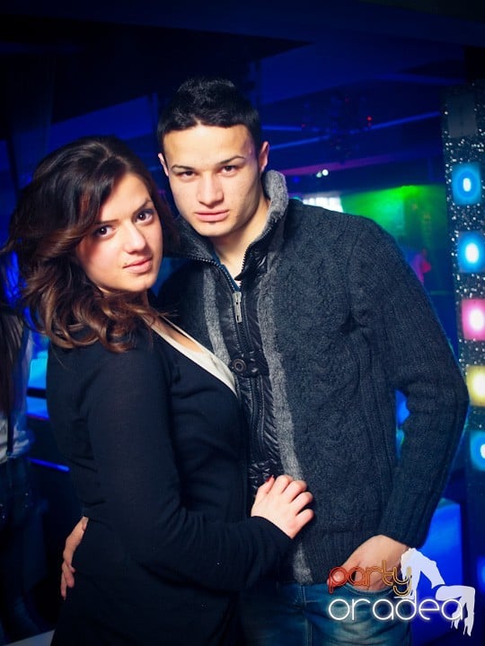 Petrecerea continuă în Club Life,