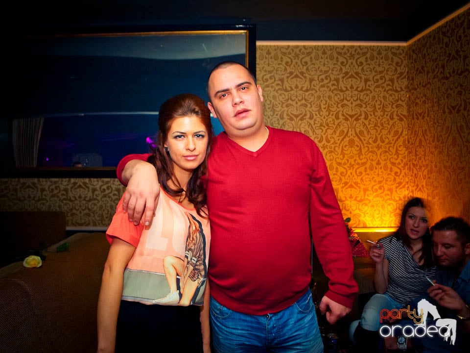 Petrecerea continuă în Club Life, 