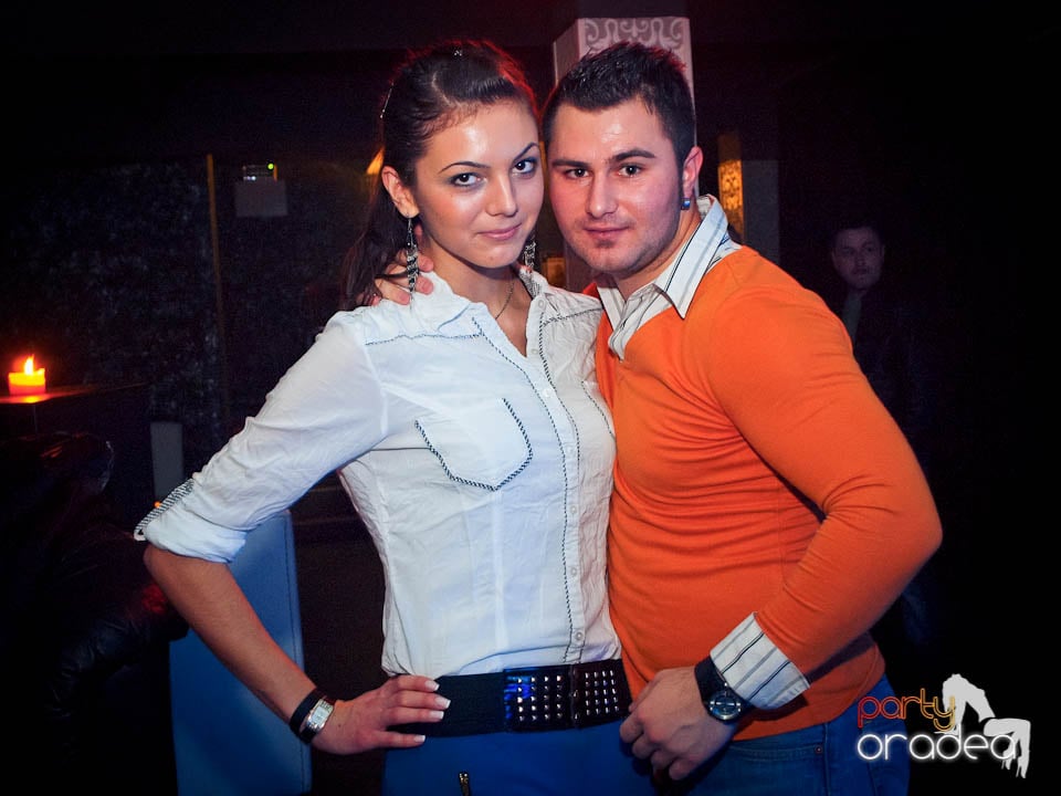 Petrecerea continuă în Club Life, 