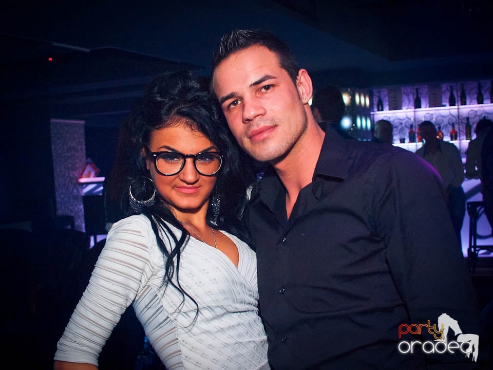 Petrecerea continuă în Club Life,